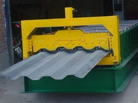 車廂板成型機(jī)